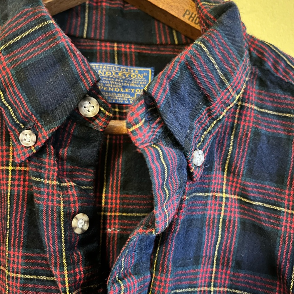 Vintage Pendleton 100% wool shirt Sir Pendleton Men’s Large (fits like Small)